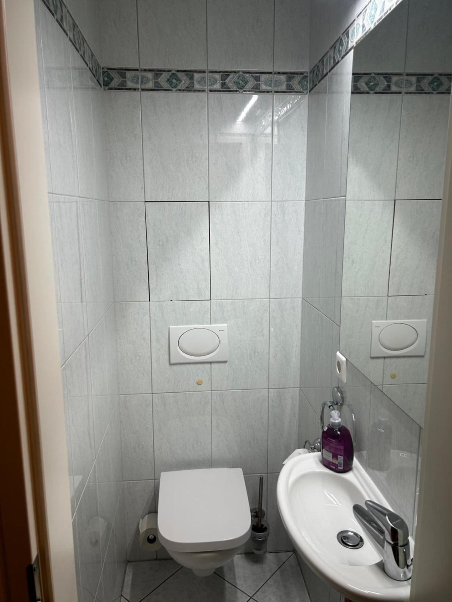 Schoene Ferienwohnung In Seebad Bansin 200M Vom Strand هيرينجسدورف المظهر الخارجي الصورة